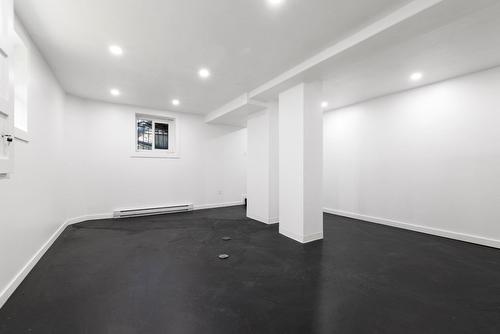 Bedroom - 10183 Av. Merritt, Montréal (Ahuntsic-Cartierville), QC - Indoor