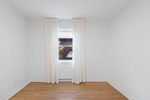 Bedroom - 10183 Av. Merritt, Montréal (Ahuntsic-Cartierville), QC - Indoor Photo Showing Other Room