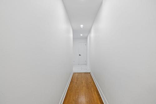 Passageway - 10183 Av. Merritt, Montréal (Ahuntsic-Cartierville), QC - Indoor Photo Showing Other Room