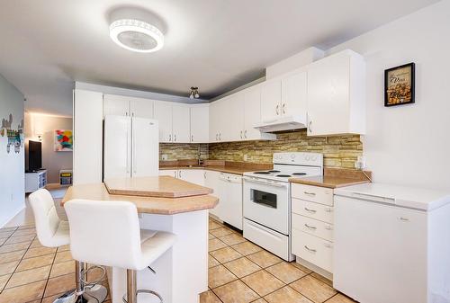 Cuisine - 544 Ch. Du Grand-Bernier N., Saint-Jean-Sur-Richelieu, QC - Indoor Photo Showing Kitchen