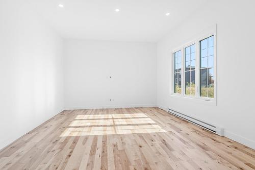 Salon - Rue Gatineau, Québec (La Haute-Saint-Charles), QC - Indoor Photo Showing Other Room