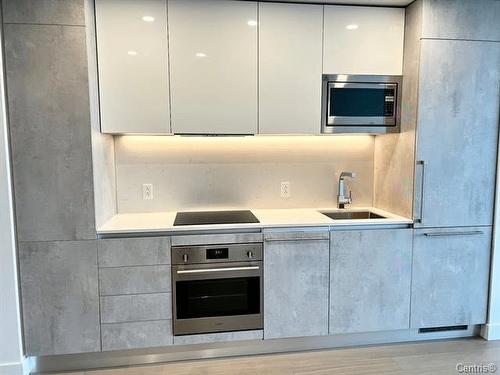 Kitchen - 2211-1400 Boul. René-Lévesque O., Montréal (Ville-Marie), QC - Indoor Photo Showing Kitchen