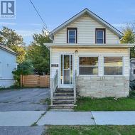228 COURT STREET  Oshawa, ON L1H 4W7