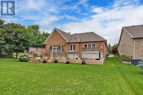 9 Aberfoyle Mill Crescent, Puslinch, ON - Outdoor