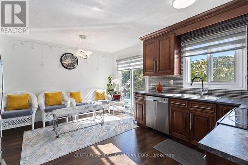 172 Golfdale Crescent, London South (South Q), ON - Indoor Photo Showing Kitchen