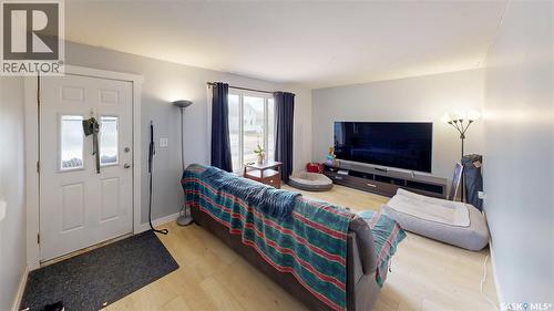 2130 Atkinson Street, Regina, SK - Indoor Photo Showing Living Room