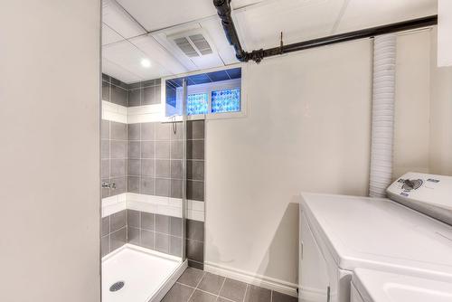 Bathroom - 1107  - 1111 Rue De Lanaudière, Joliette, QC - Indoor Photo Showing Bathroom