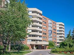 309 - 70 BAIF BOULEVARD  Richmond Hill, ON L4C 5L2