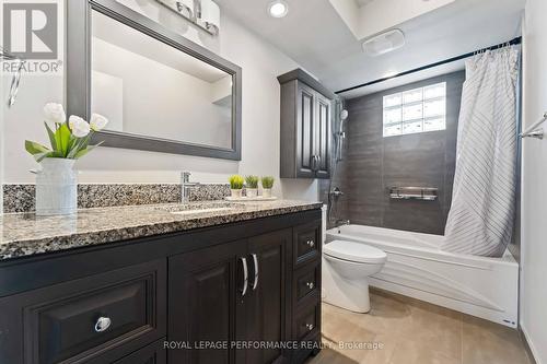 6345 Mattice Avenue N, Ottawa, ON - Indoor Photo Showing Bathroom