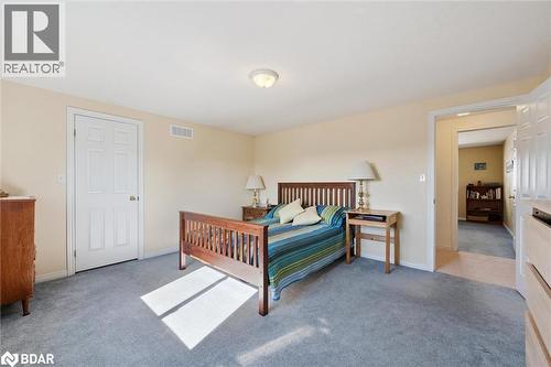 37 Shackleton Dr, Guelph, ON - Indoor Photo Showing Bedroom