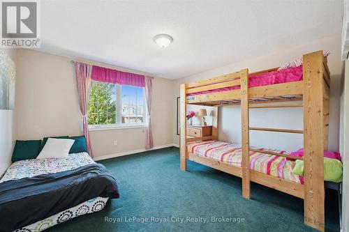 37 Shackleton Drive, Guelph (Grange Road), ON - Indoor Photo Showing Bedroom