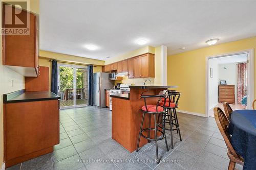 37 Shackleton Drive, Guelph (Grange Road), ON - Indoor Photo Showing Kitchen