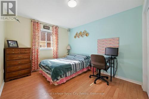 37 Shackleton Drive, Guelph (Grange Road), ON - Indoor Photo Showing Bedroom