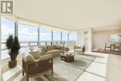 607 - 2170 Marine Drive, Oakville (Br Bronte), ON - Indoor Photo Showing Living Room