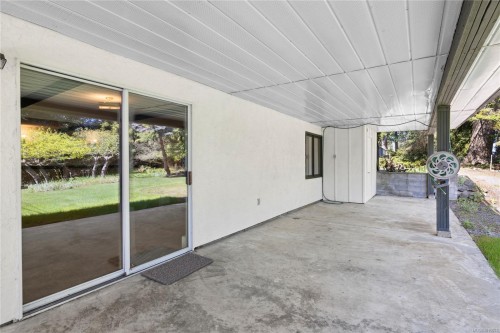 651 Belyea Rd, Qualicum Beach, BC 