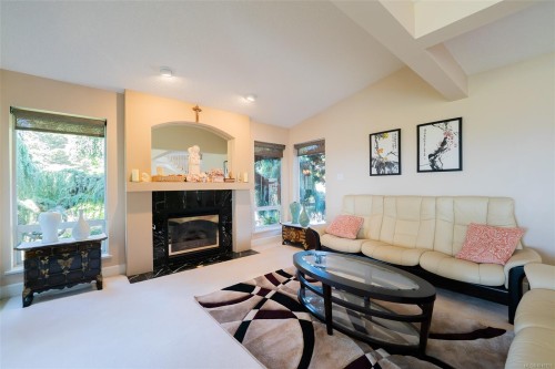 3689 Glen Oaks Dr, Nanaimo, BC 