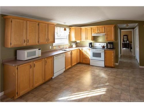 8 Walnut St, Moncton, NB 