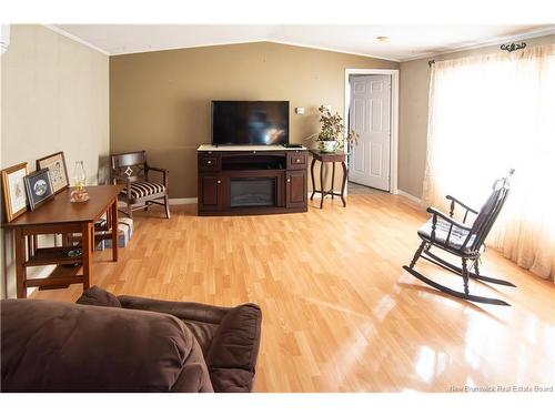 8 Walnut St, Moncton, NB 