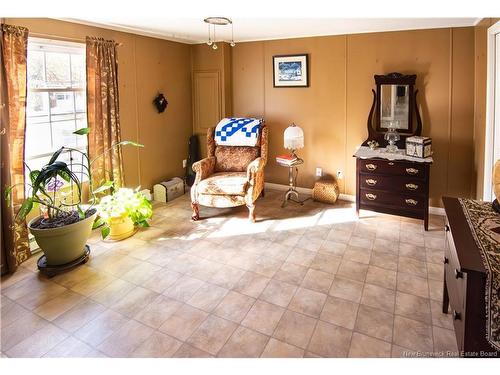 8 Walnut St, Moncton, NB 