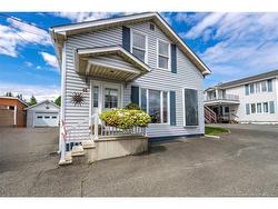 45 Evangeline ST  Grand Falls, NB E3Y 1B7