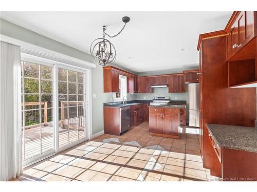 145 Bliss Carman Dr, Fredericton, NB 