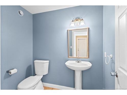 145 Bliss Carman Dr, Fredericton, NB 