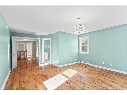 145 Bliss Carman Dr, Fredericton, NB 