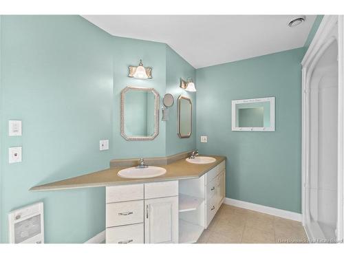 145 Bliss Carman Dr, Fredericton, NB 