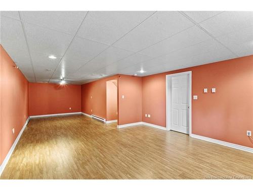 145 Bliss Carman Dr, Fredericton, NB 