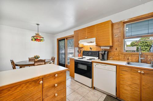 Cuisine - 173 Rue Des Marguerites, Châteauguay, QC - Indoor Photo Showing Kitchen
