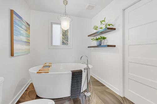 Salle de bains attenante à la CCP - 1680 Rue Paquin, Terrebonne (Terrebonne), QC - Indoor Photo Showing Bathroom