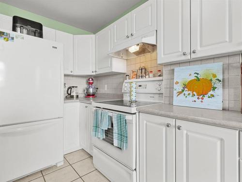 307 10 Regency Park Drive, Halifax, NS 