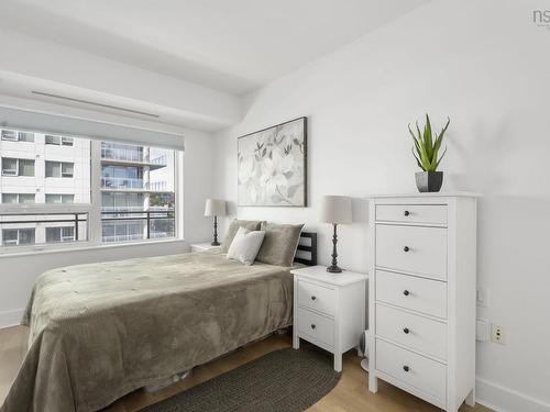 607 31 Kings Wharf Place, Dartmouth, NS 