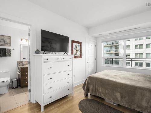 607 31 Kings Wharf Place, Dartmouth, NS 