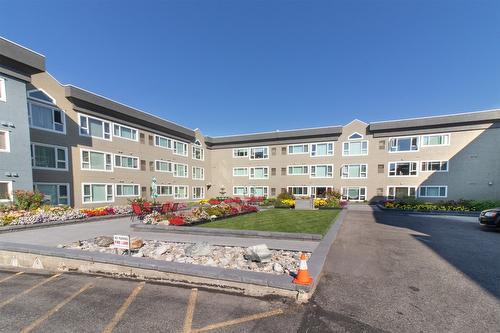 115A-1045 Sutherland Avenue, Kelowna, BC - Outdoor With Facade