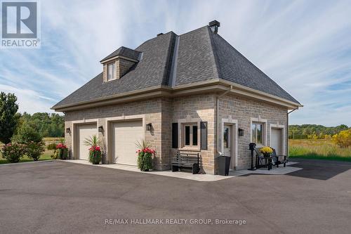 3285 Front Road S, East Hawkesbury, ON - Outdoor