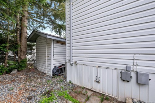 222-2779 Stautw Rd, Central Saanich, BC 