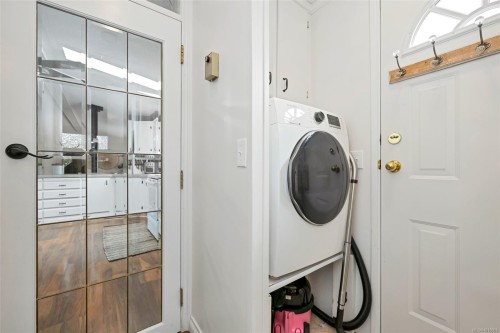 222-2779 Stautw Rd, Central Saanich, BC 