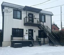738  - 742 Av. Bellevue  Laval (Saint-Vincent-De-Paul), QC H7C 1W7