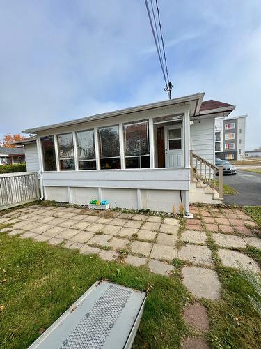 Exterior entrance - 831 Rue Doucet, Sept-Îles, QC - Outdoor