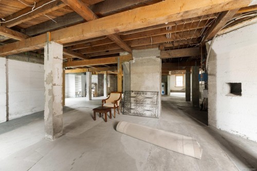 1175 Wain Rd, North Saanich, BC 