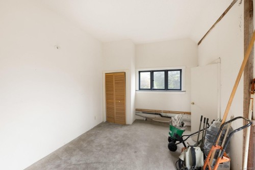 1175 Wain Rd, North Saanich, BC 