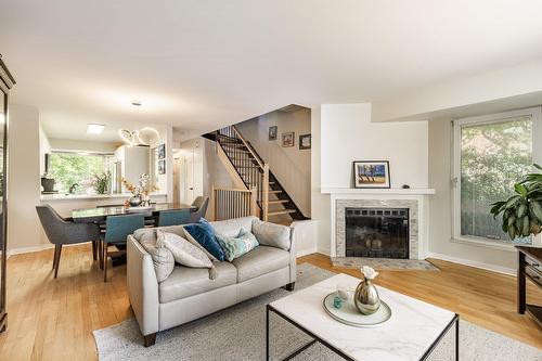 Salon - 615 Rue Dupret, Montréal (Verdun/Île-Des-Soeurs), QC 