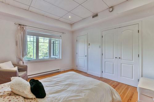 Chambre à coucher - 48 Ch. Doris, Saint-Sauveur, QC - Indoor Photo Showing Bedroom