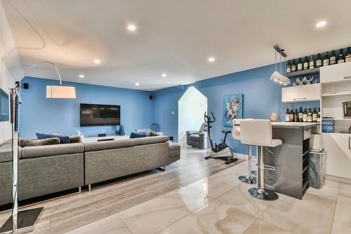 Salle familiale - 48 Ch. Doris, Saint-Sauveur, QC - Indoor