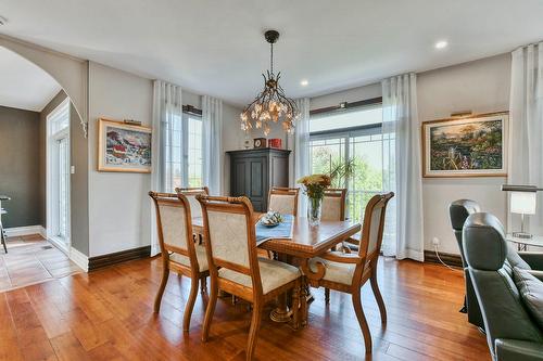 Salle à manger - 48 Ch. Doris, Saint-Sauveur, QC - Indoor Photo Showing Dining Room