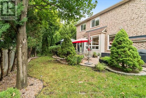 3859 Pondview Way, Mississauga, ON - Outdoor