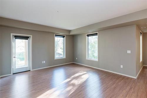 211-760 Tache Ave, Winnipeg, MB 