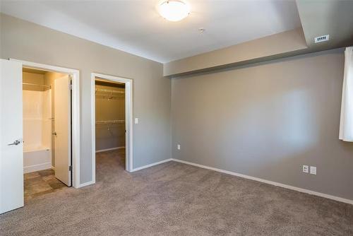 211-760 Tache Ave, Winnipeg, MB 