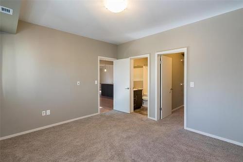 211-760 Tache Ave, Winnipeg, MB 